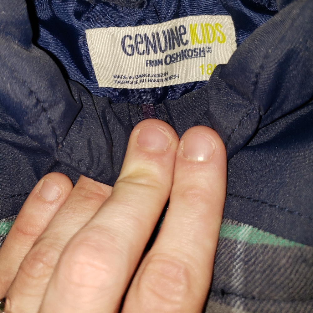 2 WINTER PUFFER VESTS ,1 JACKET, 1 WINDBREAKER